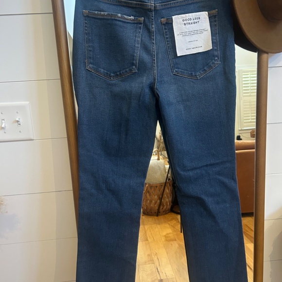Good American Good Legs Straight Denim Jeans Size 6/28 NWT - Picture 2 of 6